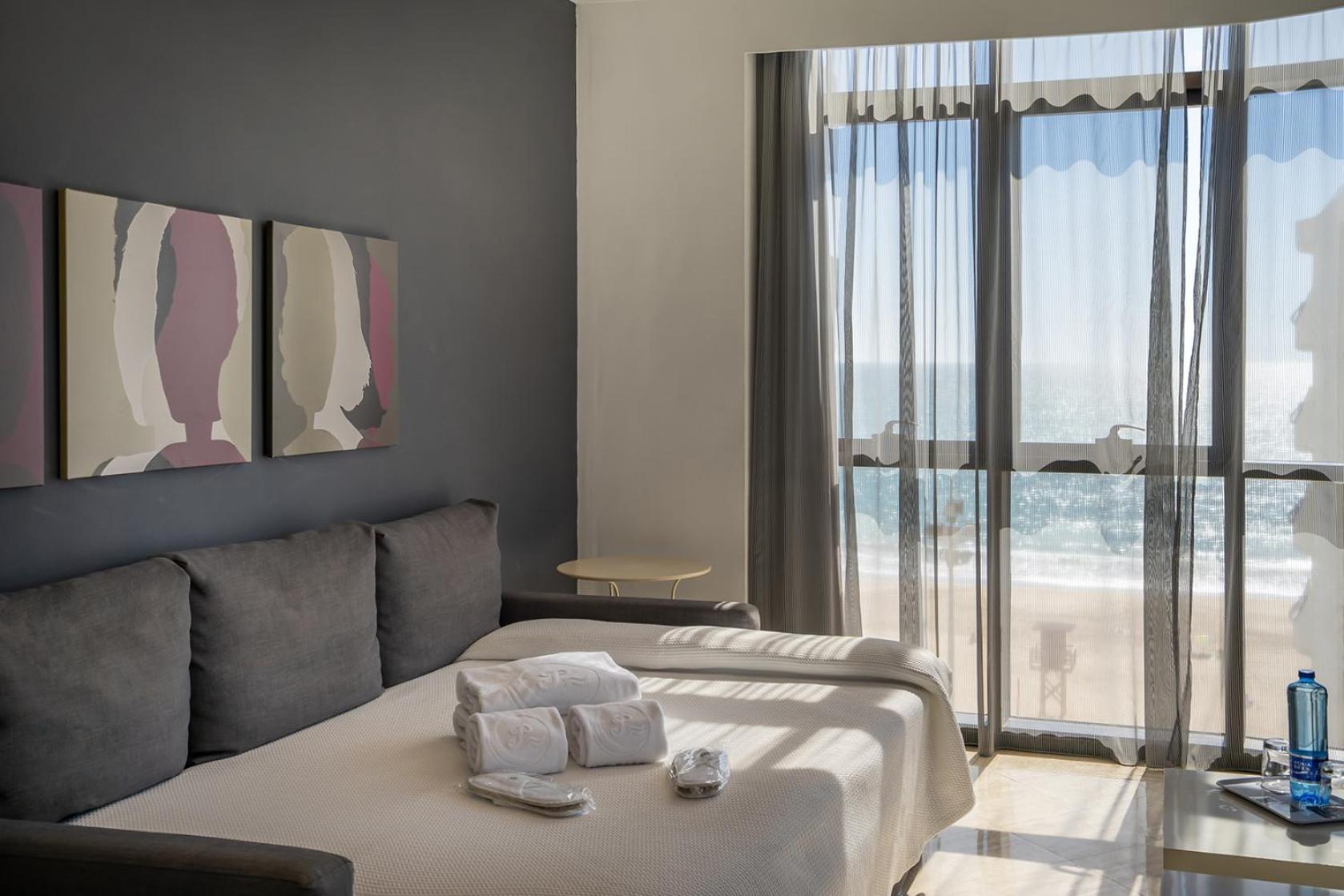 Hotel Plaza Cádiz